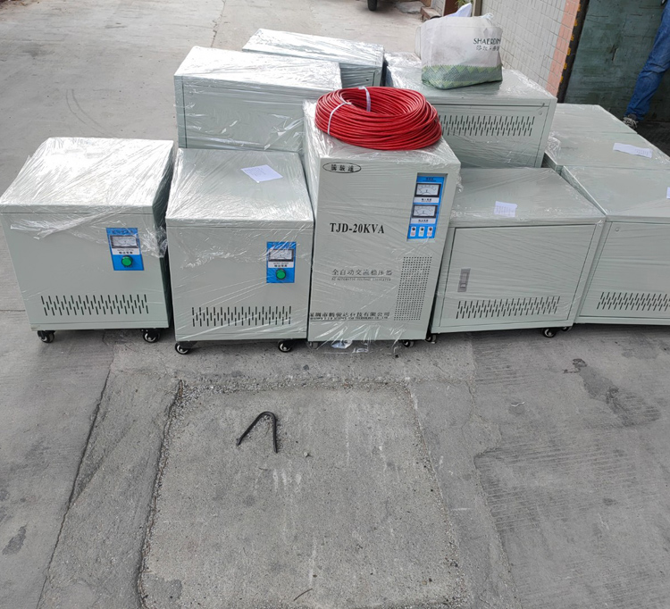 三相80千瓦)KVA)KW穩(wěn)壓器